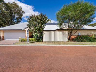 22 Zamia Loop, Wannanup WA 6210