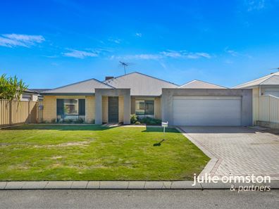 11 Pintabona Drive, Sinagra WA 6065