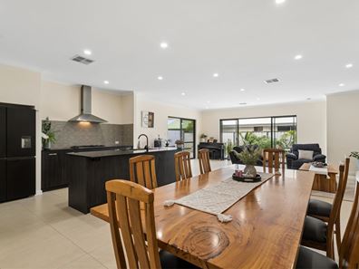 1A Aliffe Street, Morley WA 6062