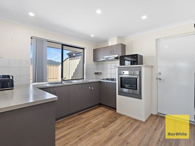 24 Walpole Way, Gosnells WA 6110