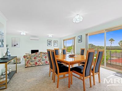 4/45 Premier Circle, Spencer Park WA 6330