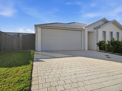 8 Bindarri Loop, Yanchep WA 6035