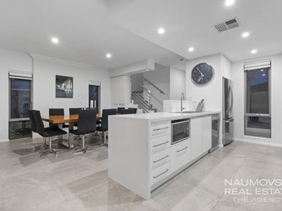 122C Hillsborough Drive, Nollamara WA 6061