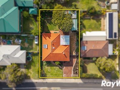 16 Armitage Drive, Geographe WA 6280