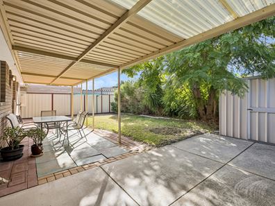 13/311 Wharf Street, Queens Park WA 6107