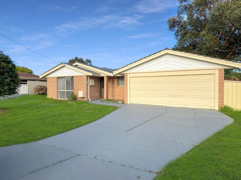 7 Kingham Pl, Seville Grove WA 6112