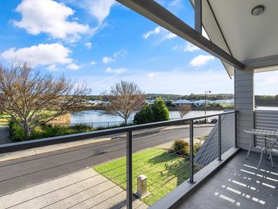 31 Castleroy Terrace, Dunsborough WA 6281