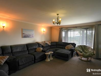 17 Trimmer Road, Spencer Park WA 6330