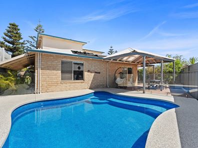 23 Galway Gardens, Warnbro WA 6169