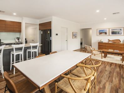 43 Waterville Road, Dunsborough WA 6281