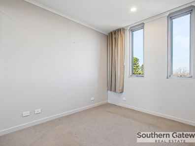54/24 Flinders Lane, Rockingham WA 6168