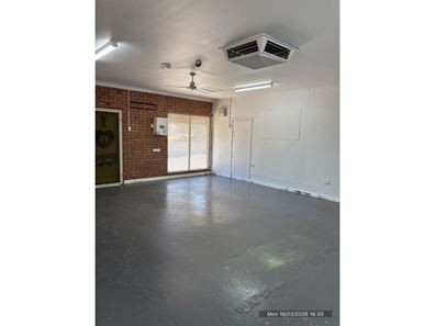 Shop 11 Rangeway Shopping Centre, Rangeway WA 6530