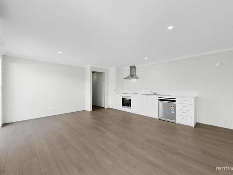 24A Bourke Wy, Eglinton WA 6034