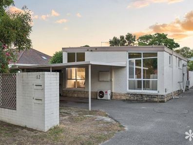 1/52 Saunders Steet, Como WA 6152