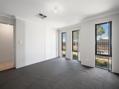 351 Lambeth Circle, Wellard WA 6170