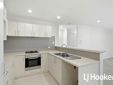 15 Emerson Turn, Clarkson WA 6030
