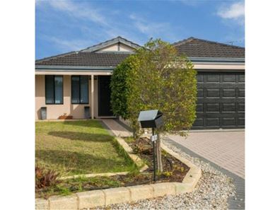 19A CONNAWARRA DRIVE, Caversham WA 6055