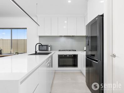 9 Chatto Way, Success WA 6164