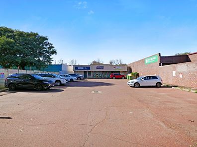 1/2223-2225 Albany Highway, Gosnells WA 6110