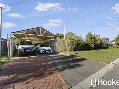 12 Kurrajong Way, Camillo WA 6111