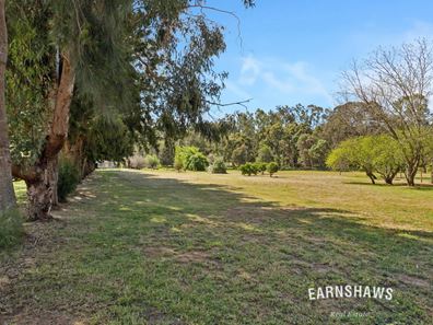 17 Diliboort Drive, Mount Helena WA 6082