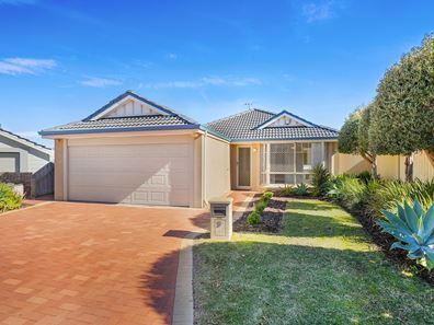 9 Mayena Retreat, Hillarys WA 6025
