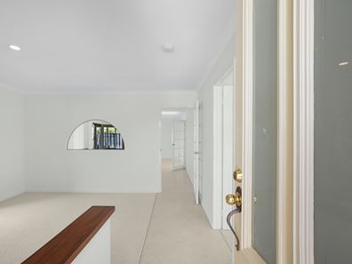 9 Mayena Retreat, Hillarys WA 6025