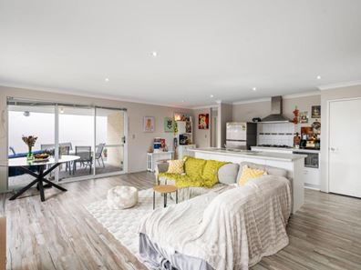 1 Veal Lane, West Busselton WA 6280