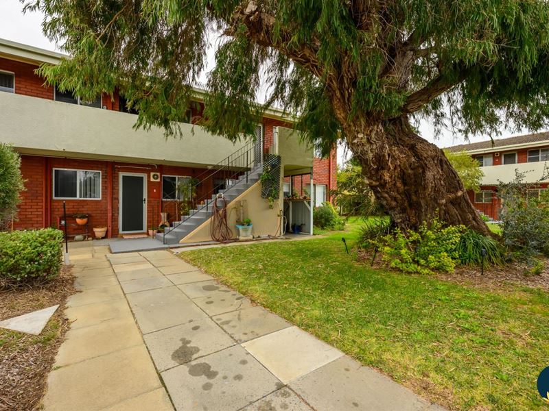 18/4 Minchinson Street, Shoalwater WA 6169