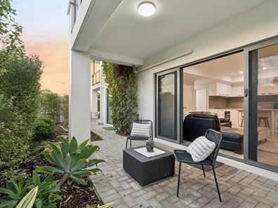 2/26 Smiths Avenue, Redcliffe WA 6104