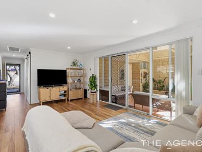 2/175B Oakmont Avenue, Meadow Springs WA 6210