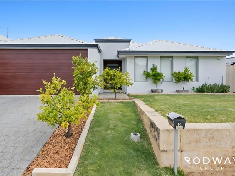 8 Kendale Way, Meadow Springs WA 6210