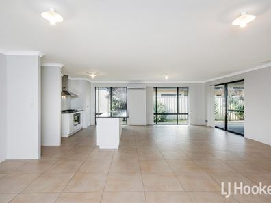 250 Harpenden Street, Southern River WA 6110