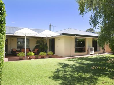 6 Karinga Road, Abbey WA 6280