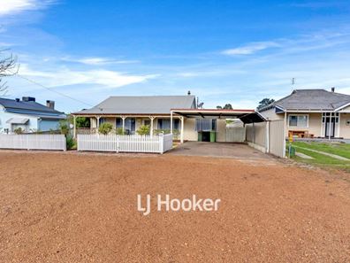 65 Ogden Street, Collie WA 6225