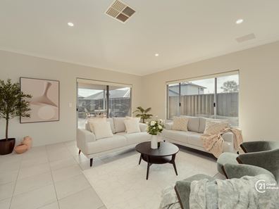 4 Caraway Street, Treeby WA 6164