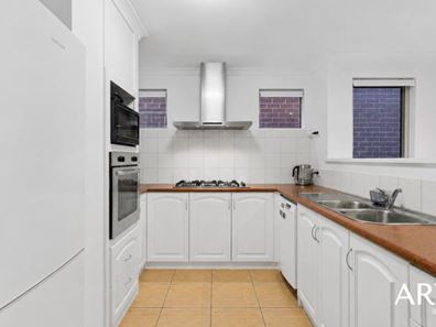 5C Roberts Road, Lathlain WA 6100