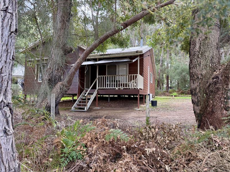 9 Sollya Crescent, Dwellingup WA 6213
