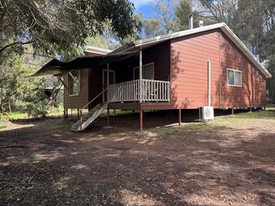 9 Sollya Crescent, Dwellingup WA 6213