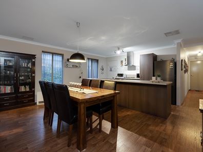 6 Holwell Gardens, Clarkson WA 6030
