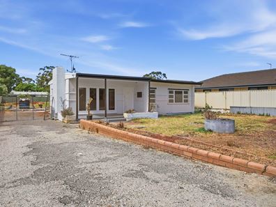 16 Evelyn Street, Gosnells WA 6110