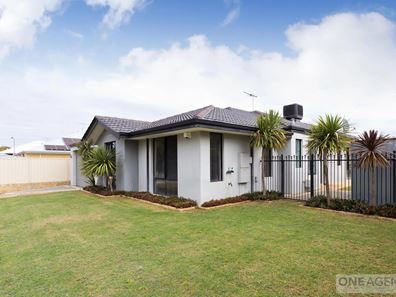 75 Yandella Promenade, Tapping WA 6065