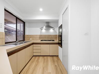 16 Reflection Gardens, Ballajura WA 6066