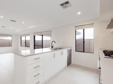 5 Tresco Close, Baldivis WA 6171
