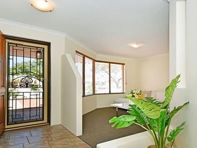 5 Solanum Court, Ellenbrook WA 6069