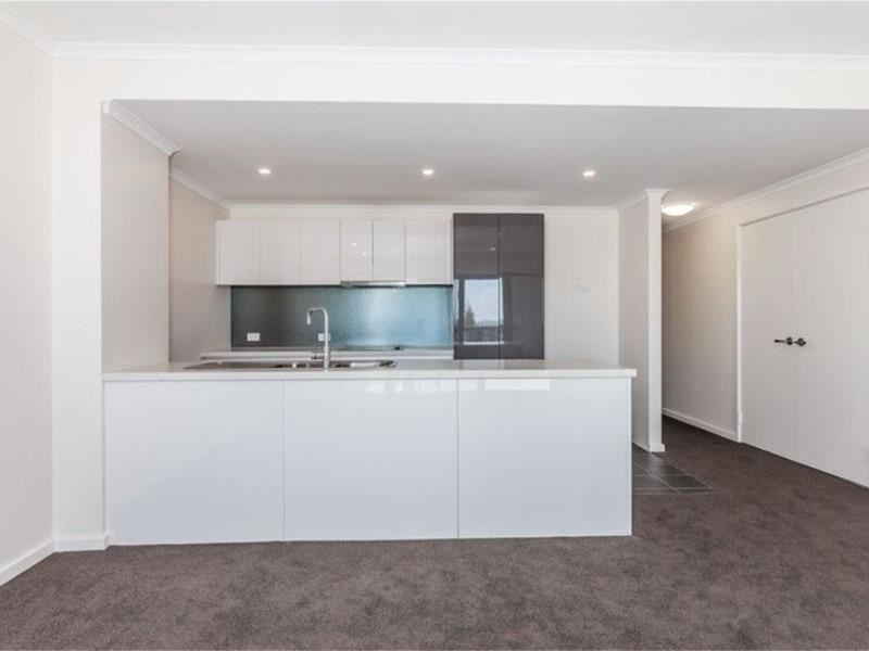 5/50 Commander Drive, Alkimos WA 6038