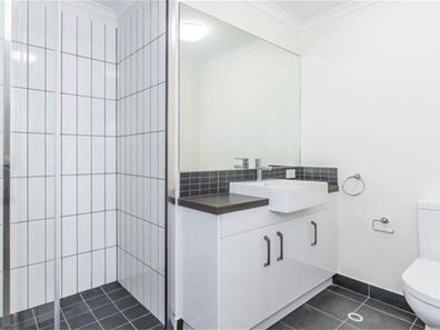 5/50 Commander Drive, Alkimos WA 6038