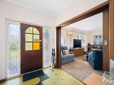 85 Crandon Street, Gosnells WA 6110