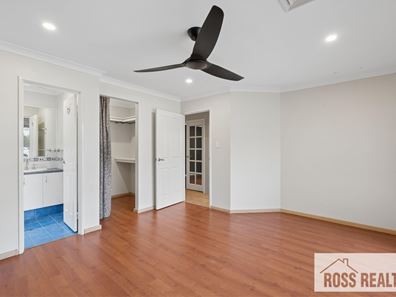 35 Barcelona Terrace, Hocking WA 6065