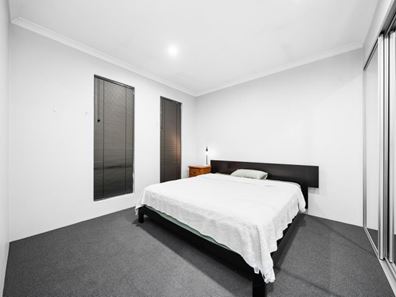 39 Grassdale Parkway, Ellenbrook WA 6069